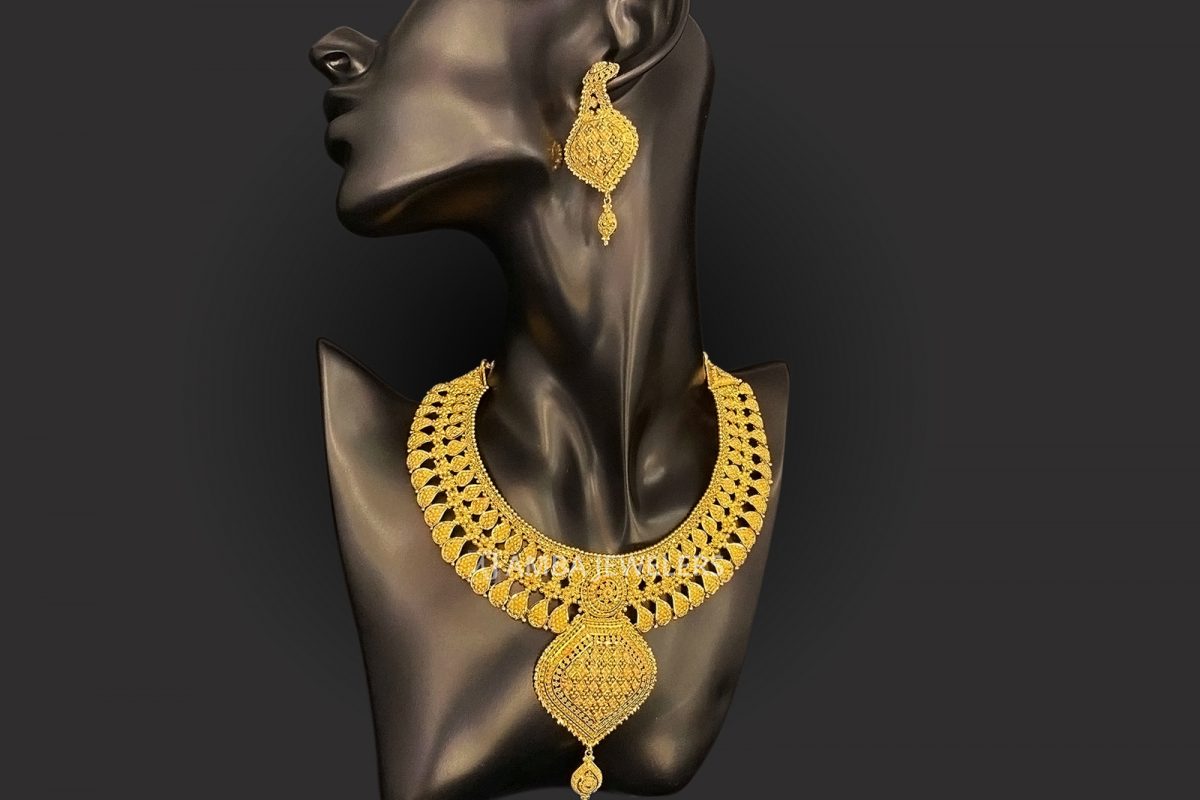 Necklaces Amba Jewelers